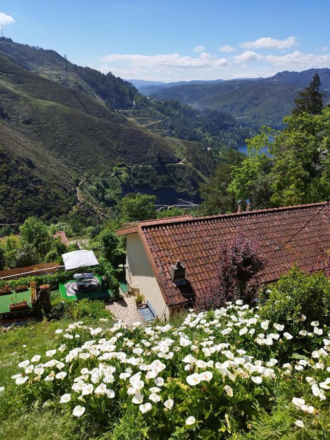 Monteiro'S Geres Countryhouse Ferral ภายนอก รูปภาพ