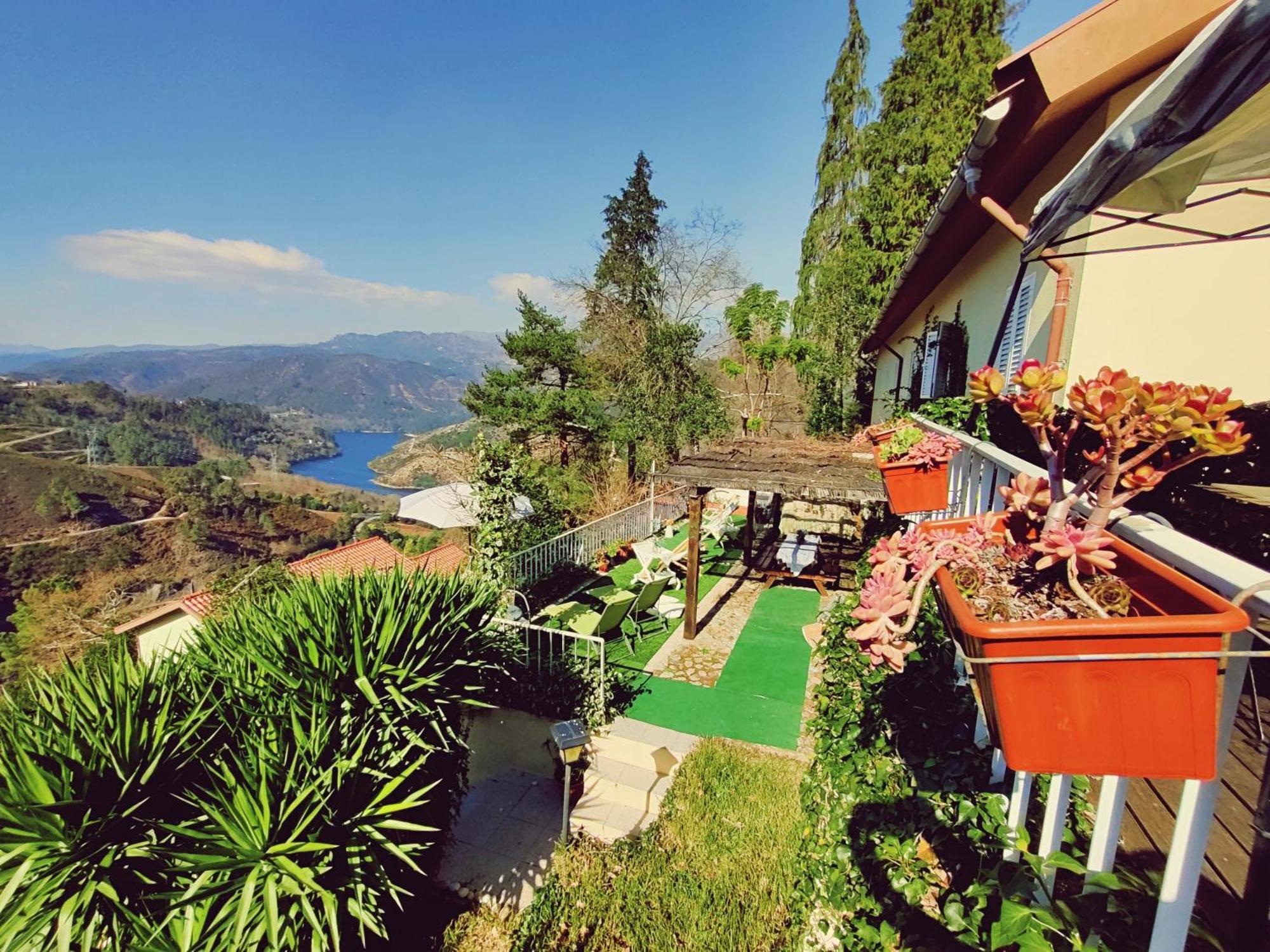Monteiro'S Geres Countryhouse Ferral ภายนอก รูปภาพ